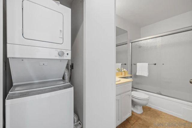 3525 Lebon Dr. 302, San Diego, CA 92122
