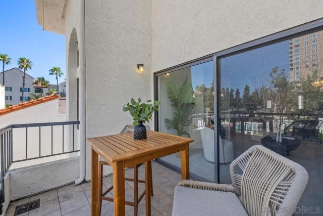 3525 Lebon Dr. 302, San Diego, CA 92122