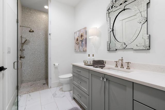 442 Delayne DR, Austin, TX 78737