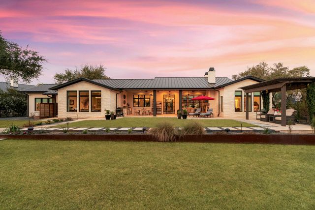 442 Delayne DR, Austin, TX 78737