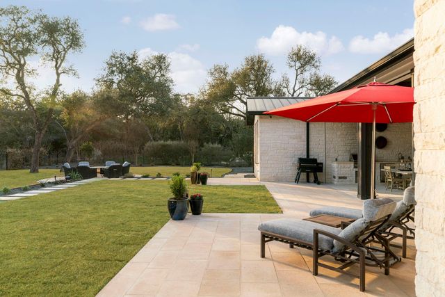 442 Delayne DR, Austin, TX 78737