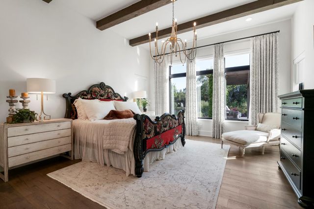 442 Delayne DR, Austin, TX 78737