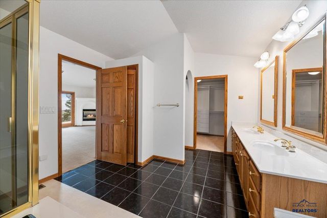 4461 FOREST PARK CT, Rapid City, SD 57702