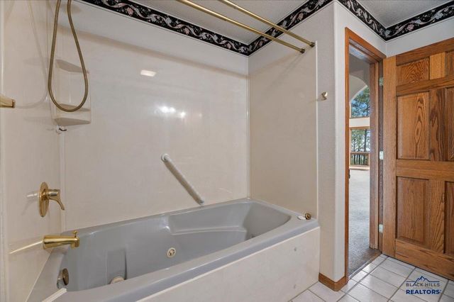 4461 FOREST PARK CT, Rapid City, SD 57702