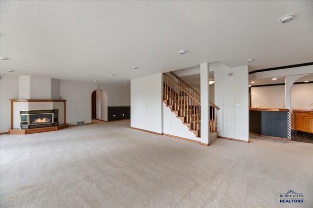 4461 FOREST PARK CT, Rapid City, SD 57702