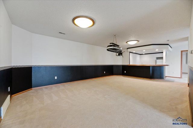 4461 FOREST PARK CT, Rapid City, SD 57702