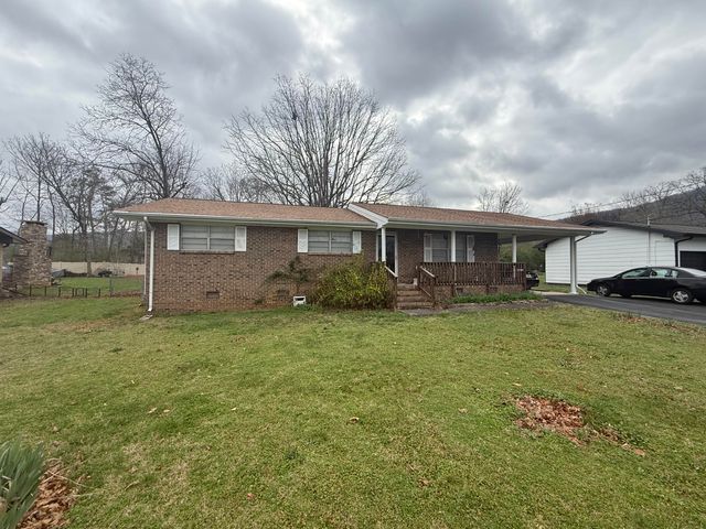 128 Williams Street, Trenton, GA 30752