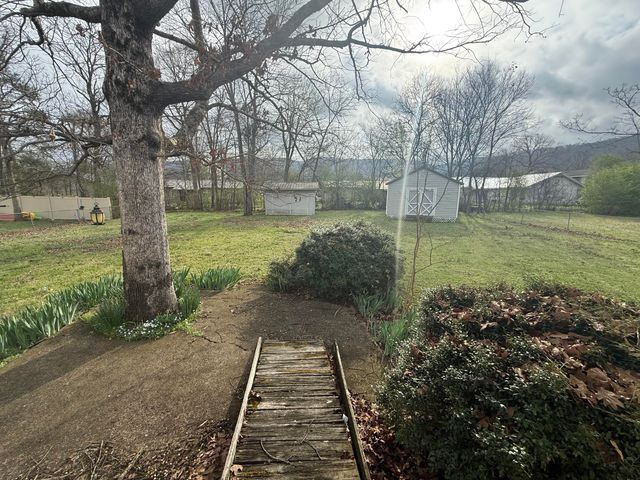 128 Williams Street, Trenton, GA 30752