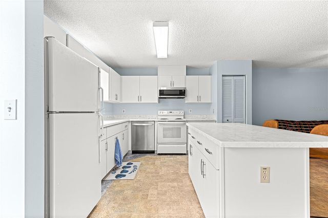9664 SW 94TH TERRACE A, Ocala, FL 34481