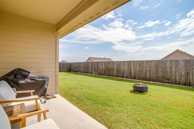 224 Post Oak Street, Azle, TX 76020