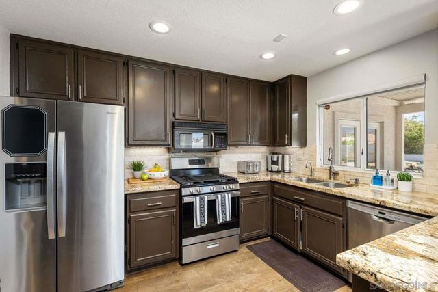78735 Villeta DR, La Quinta, CA 92253