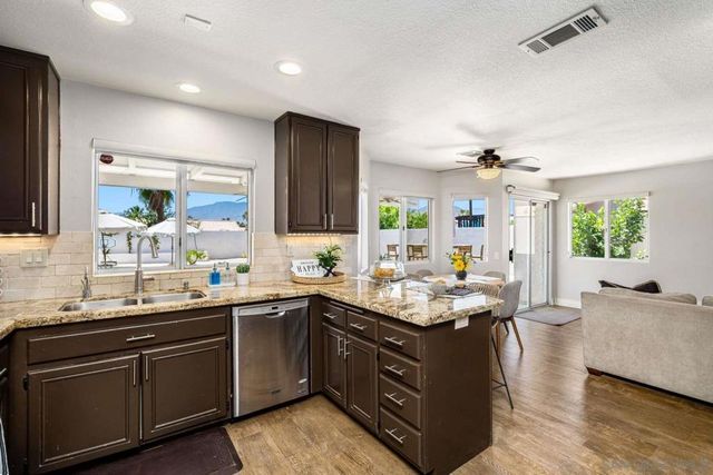 78735 Villeta DR, La Quinta, CA 92253