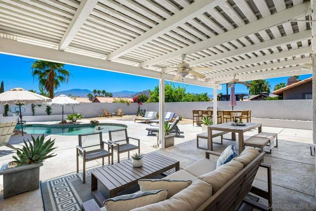 78735 Villeta DR, La Quinta, CA 92253