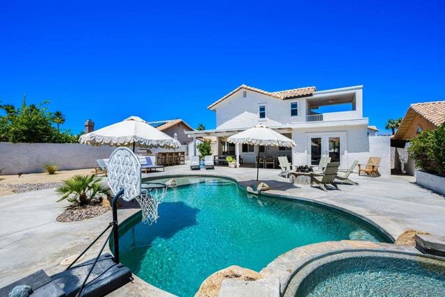 78735 Villeta DR, La Quinta, CA 92253