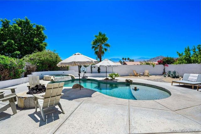 78735 Villeta DR, La Quinta, CA 92253