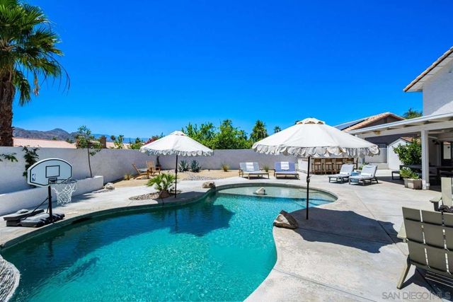 78735 Villeta DR, La Quinta, CA 92253