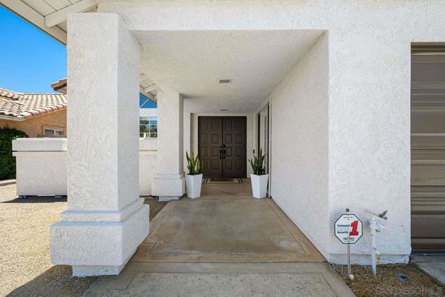 78735 Villeta DR, La Quinta, CA 92253
