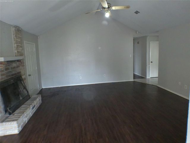 7322 W Fuqua Drive, Houston, TX 77489