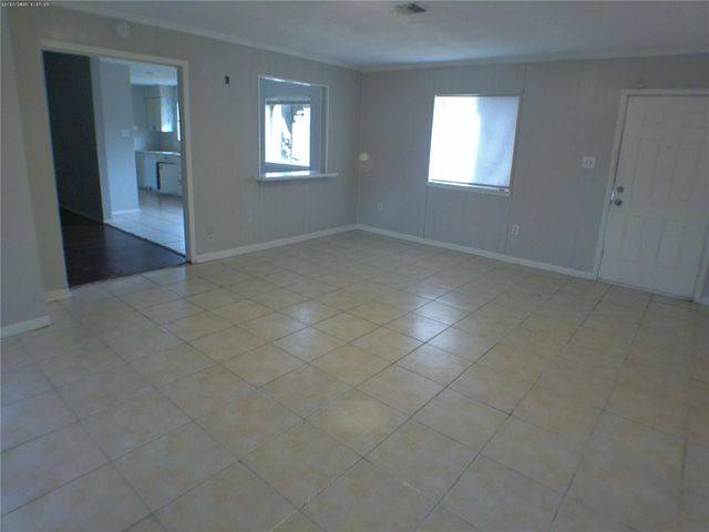 7322 W Fuqua Drive, Houston, TX 77489