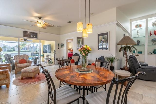 7568 Novara CT, Naples, FL 34114