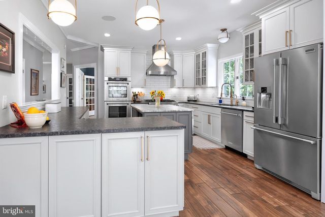 1 MICHAEL WAY, Pennington, NJ 08534