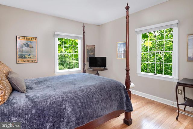 1 MICHAEL WAY, Pennington, NJ 08534