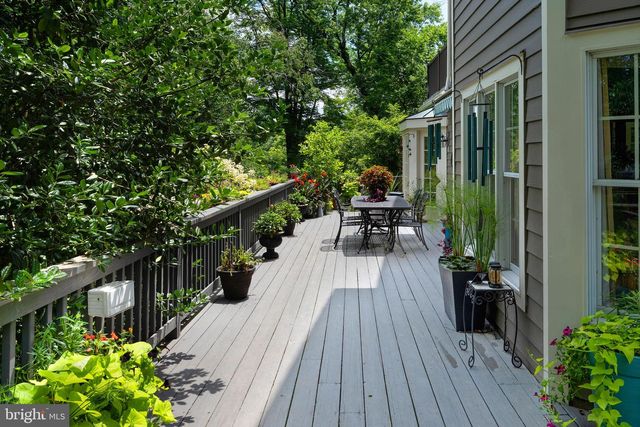 1 MICHAEL WAY, Pennington, NJ 08534