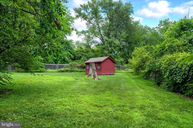 1 MICHAEL WAY, Pennington, NJ 08534
