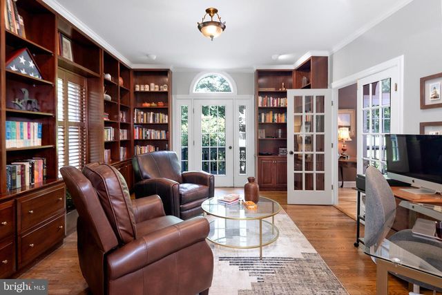 1 MICHAEL WAY, Pennington, NJ 08534