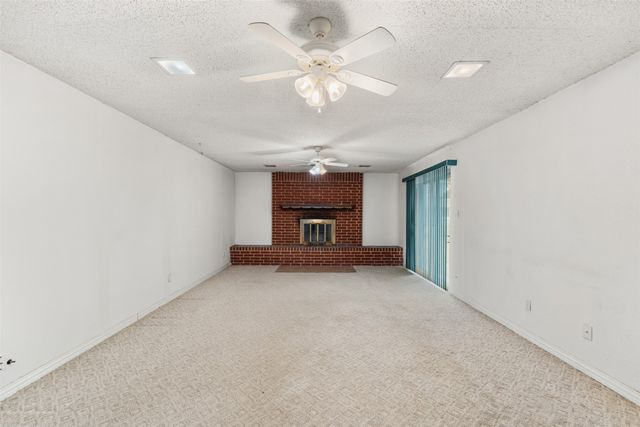 3256 Gene Lane, Haltom City, TX 76117