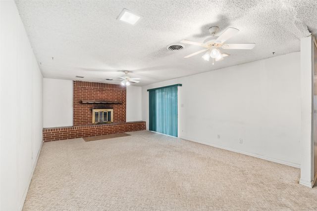 3256 Gene Lane, Haltom City, TX 76117