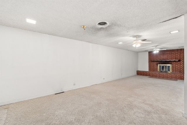 3256 Gene Lane, Haltom City, TX 76117