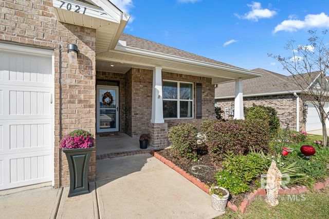 7021 Shallow Brook Court, Gulf Shores, AL 36542