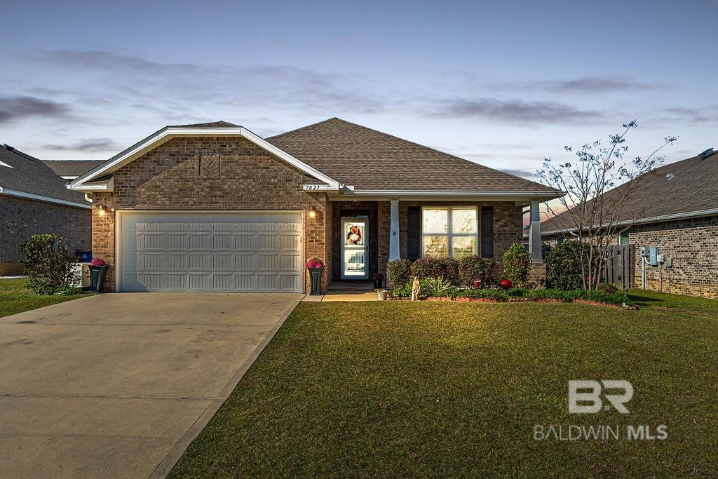 7021 Shallow Brook Court, Gulf Shores, AL 36542