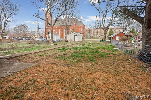 212 W 4th Street, O'fallon, IL 62269