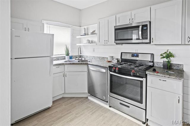 212 W 4th Street, O'fallon, IL 62269