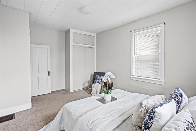 212 W 4th Street, O'fallon, IL 62269