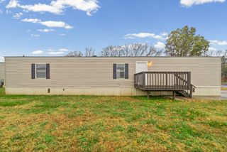 804 Monroe Ln, Oak Grove, KY 42262