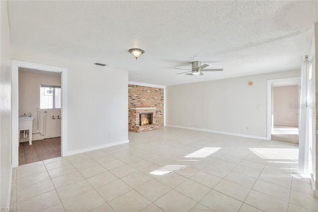 158 SE 26TH STREET, Cape Coral, FL 33904