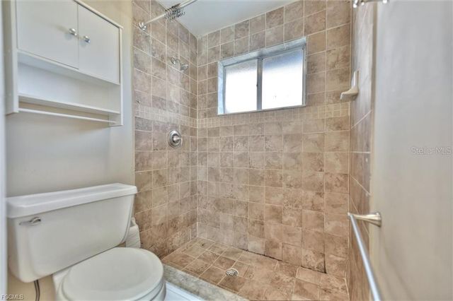 158 SE 26TH STREET, Cape Coral, FL 33904