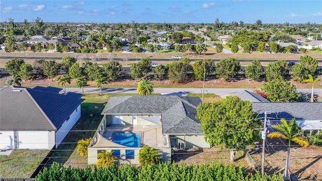 158 SE 26TH STREET, Cape Coral, FL 33904