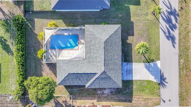 158 SE 26TH STREET, Cape Coral, FL 33904