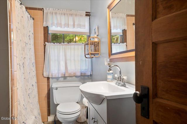 81 Hanneford Road, Queensbury, NY 12804