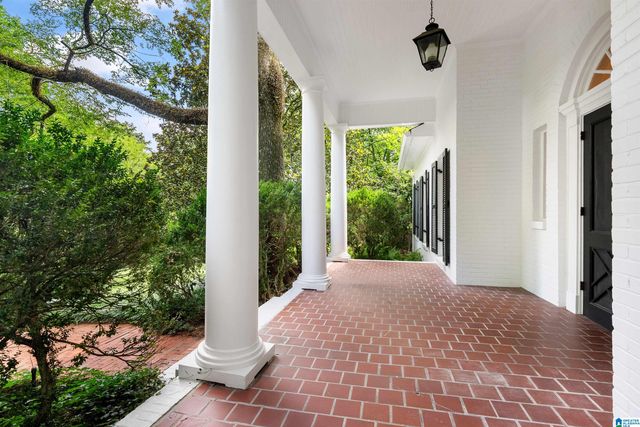 3424 E BRIARCLIFF ROAD, Mountain Brook, AL 35223
