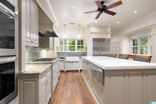 3424 E BRIARCLIFF ROAD, Mountain Brook, AL 35223