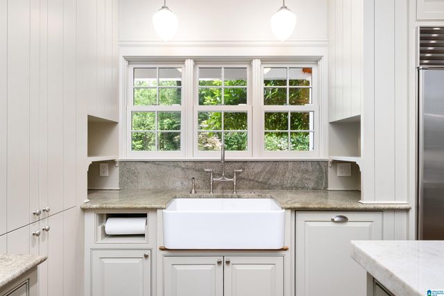 3424 E BRIARCLIFF ROAD, Mountain Brook, AL 35223