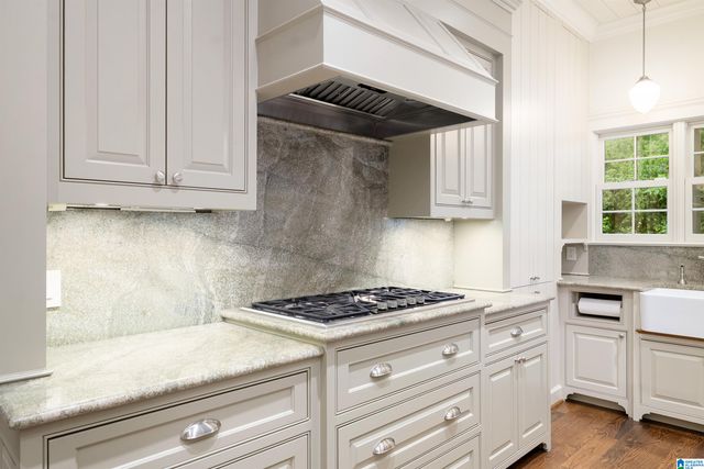 3424 E BRIARCLIFF ROAD, Mountain Brook, AL 35223