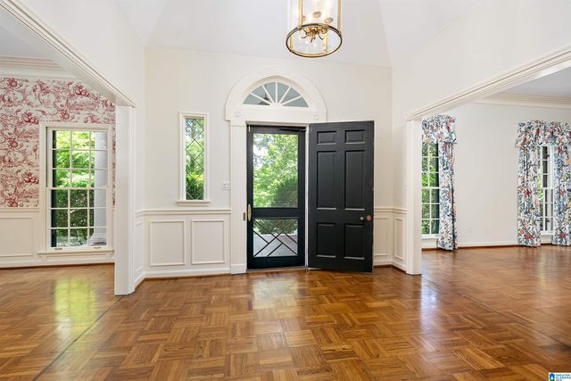 3424 E BRIARCLIFF ROAD, Mountain Brook, AL 35223