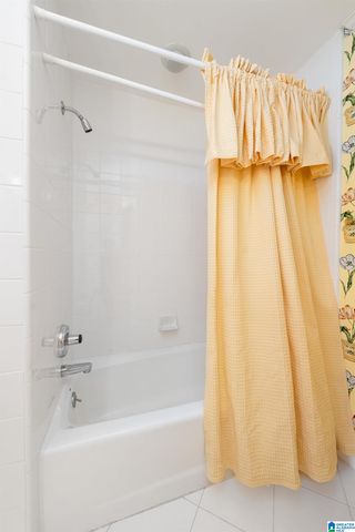 3424 E BRIARCLIFF ROAD, Mountain Brook, AL 35223