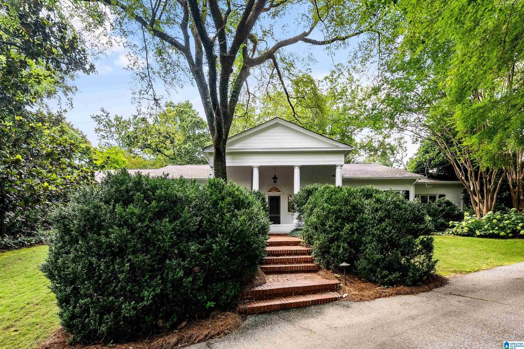 3424 E BRIARCLIFF ROAD, Mountain Brook, AL 35223